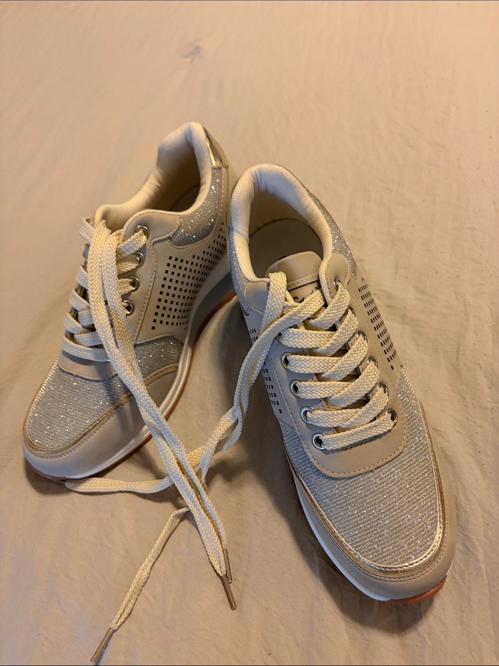 Women’s Sparkle Lace-Up Casual Sneakers in White